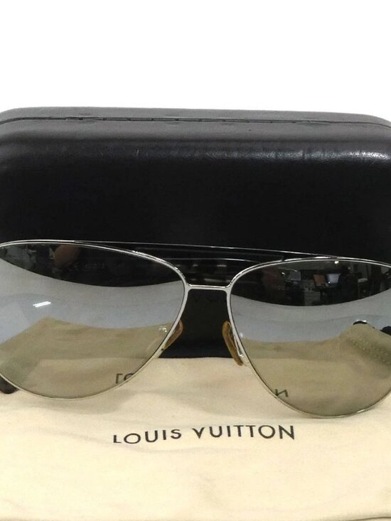 Auth LOUIS VUITTON Sunglasses Black/Silver Plastic/Metal - r10793a main image 8